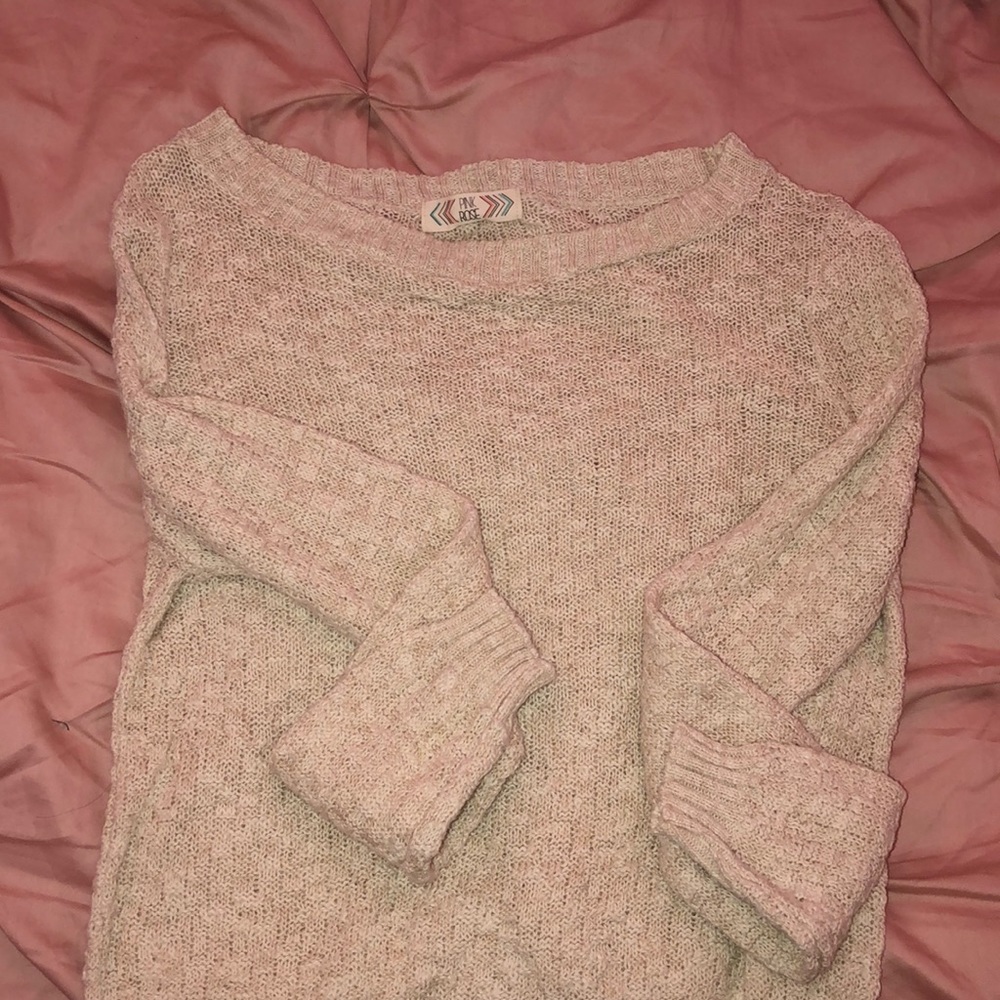 Long sleeve knitted sweater